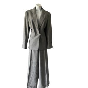Escada Wool Pants Suit‎